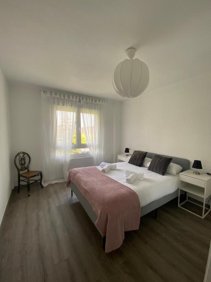 173A Amplio Apartamento Moderno Gijón Exterior foto